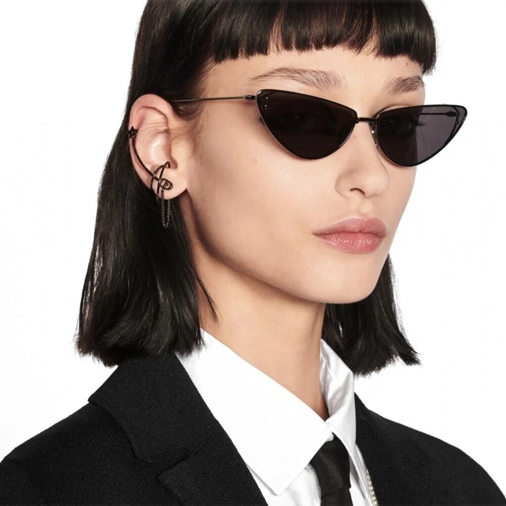 NEW $490 DIOR MissDior Cat Eye Sunglasses B1U H4A0 Black Frame + Lens GUCCI Case